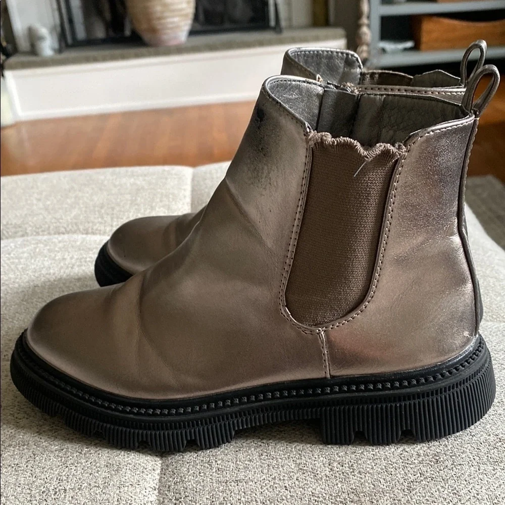 Tahari Girls Metallic Ankle Boots Side Zip Fashion Boots Size 2